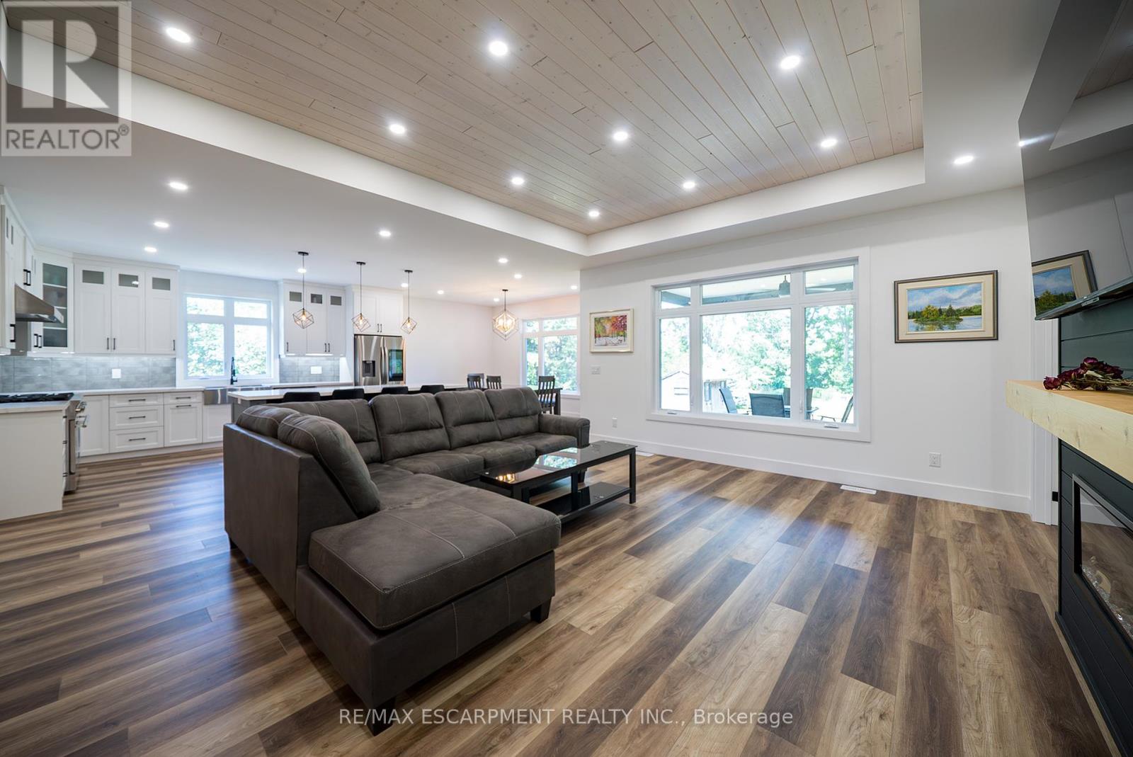 Photo 7 of 89 Robinson Street, Bayham ON
