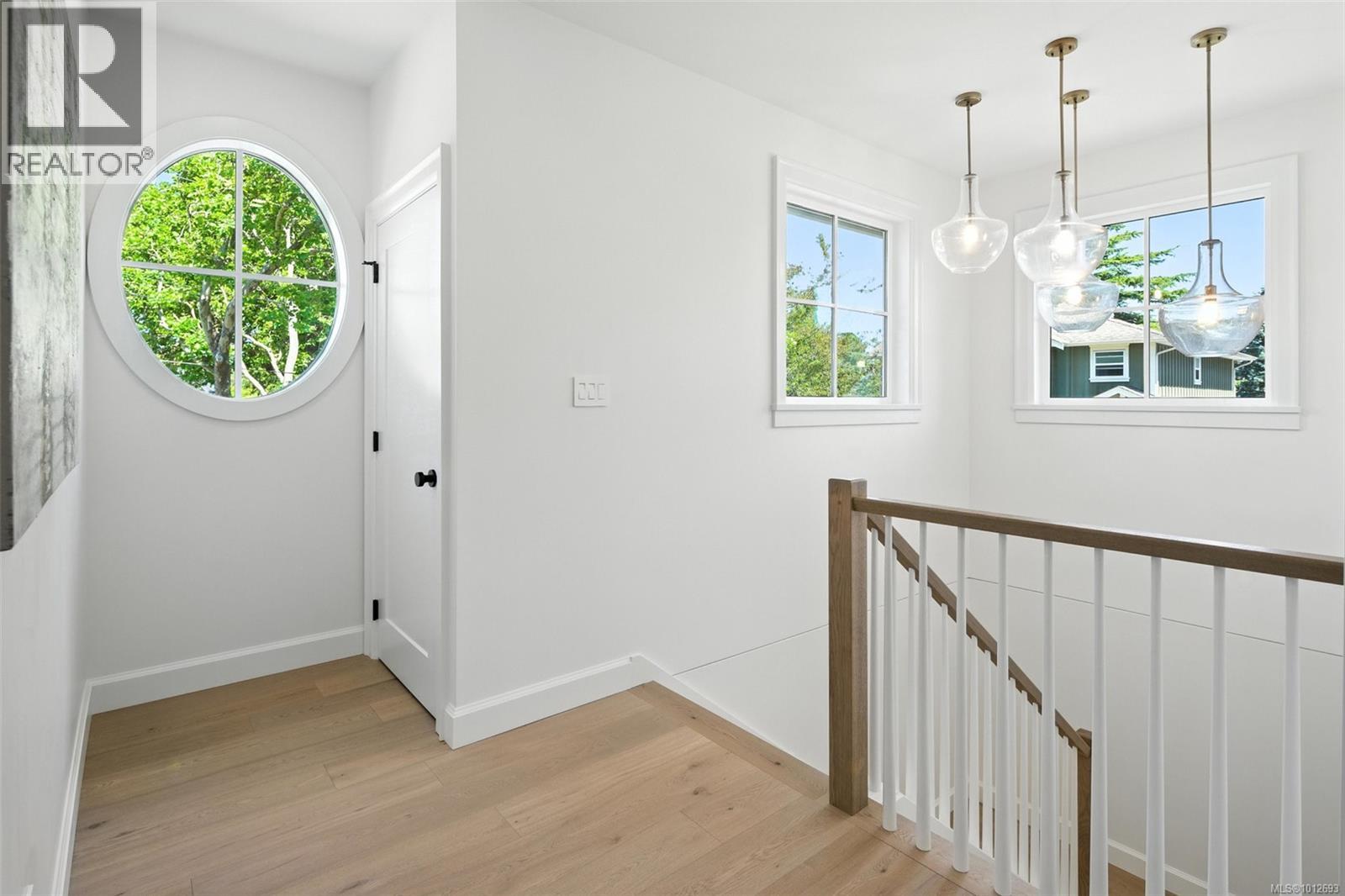 Photo 25 of 2377 Zela St, Oak Bay BC