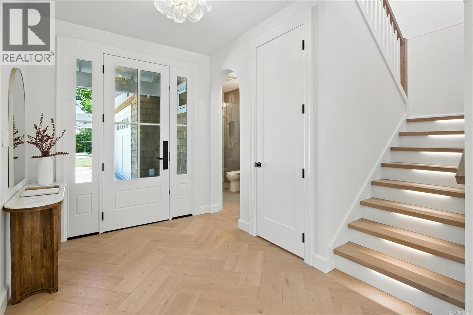 Photo 24 of 2377 Zela St, Oak Bay BC