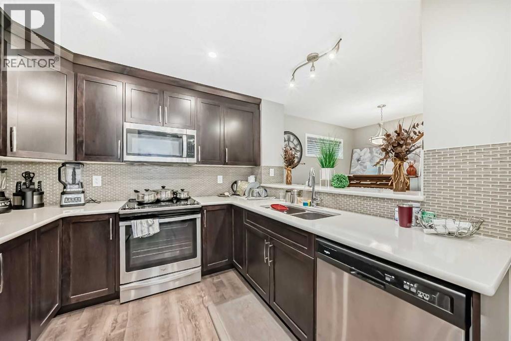 Photo 9 of 48 Yorkville Avenue Sw, Calgary AB