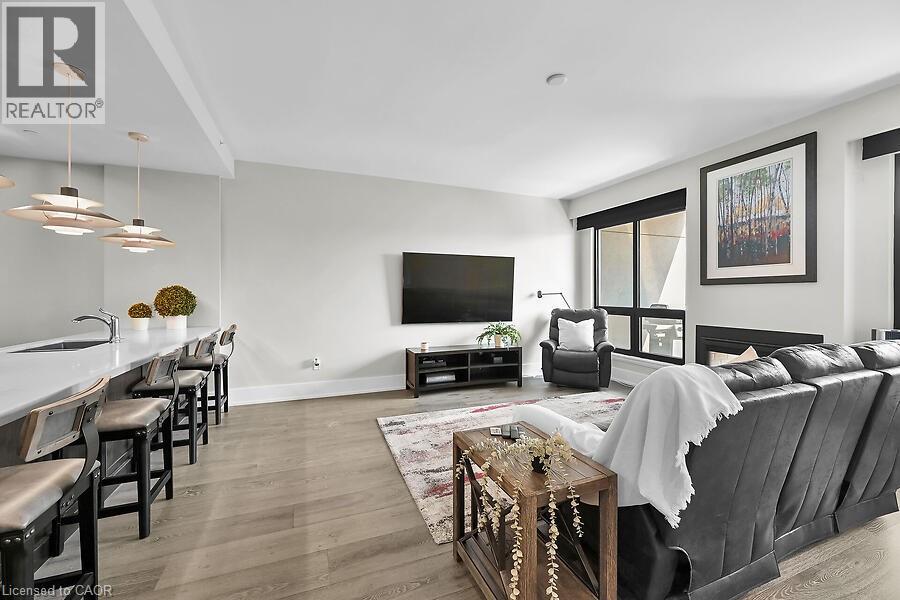 Photo 10 of 181 James Street N Unit 804, Hamilton ON