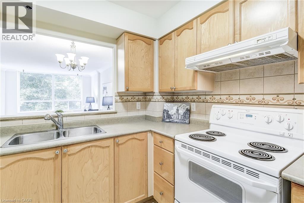 Photo 12 of 100 Burloak Drive Unit 1308, Burlington ON