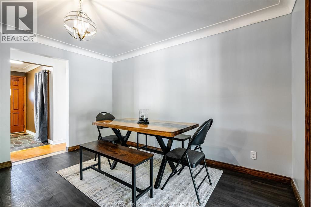 Photo 12 of 2025 Randolph Avenue, Windsor ON
