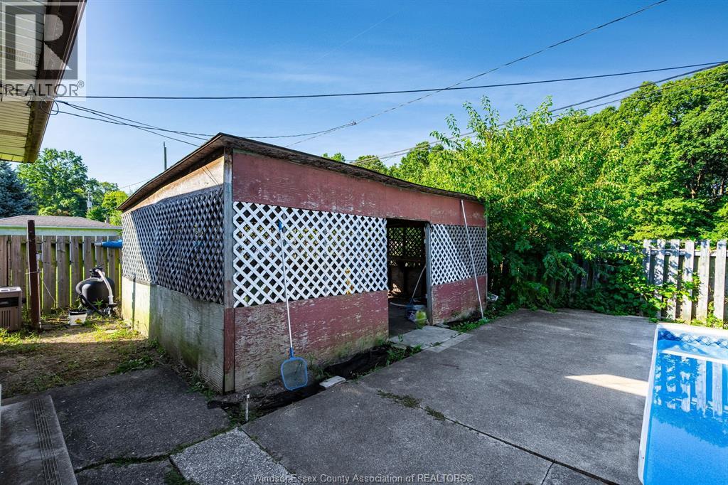 Photo 40 of 2025 Randolph Avenue, Windsor ON