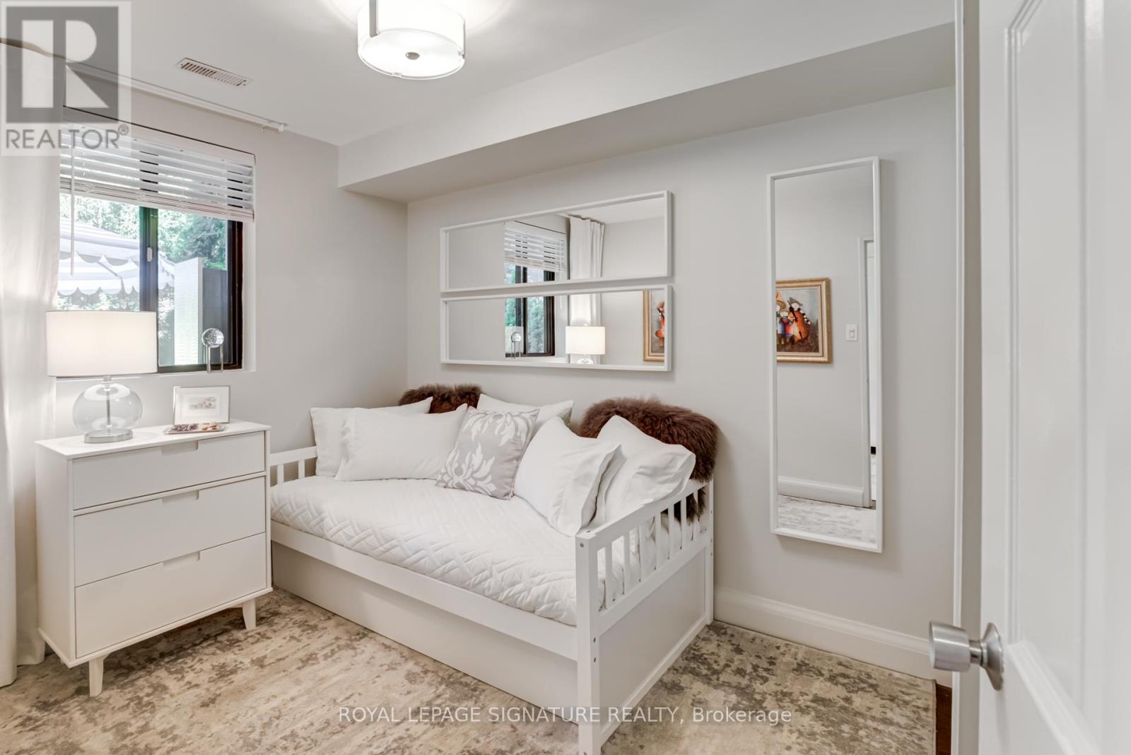 Photo 31 of B 2 142 Pears Avenue, Toronto ON