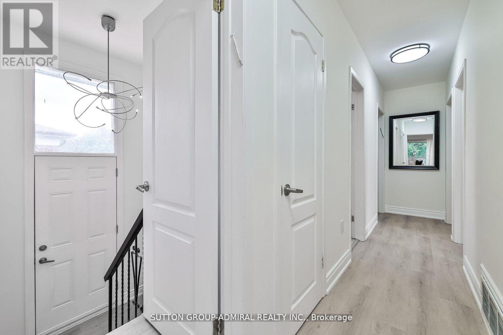 Photo 31 of 161 Ranee Avenue, Toronto ON