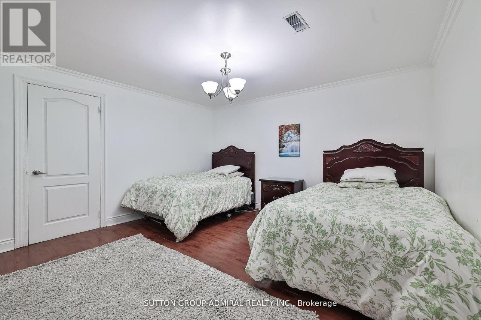 Photo 42 of 161 Ranee Avenue, Toronto ON