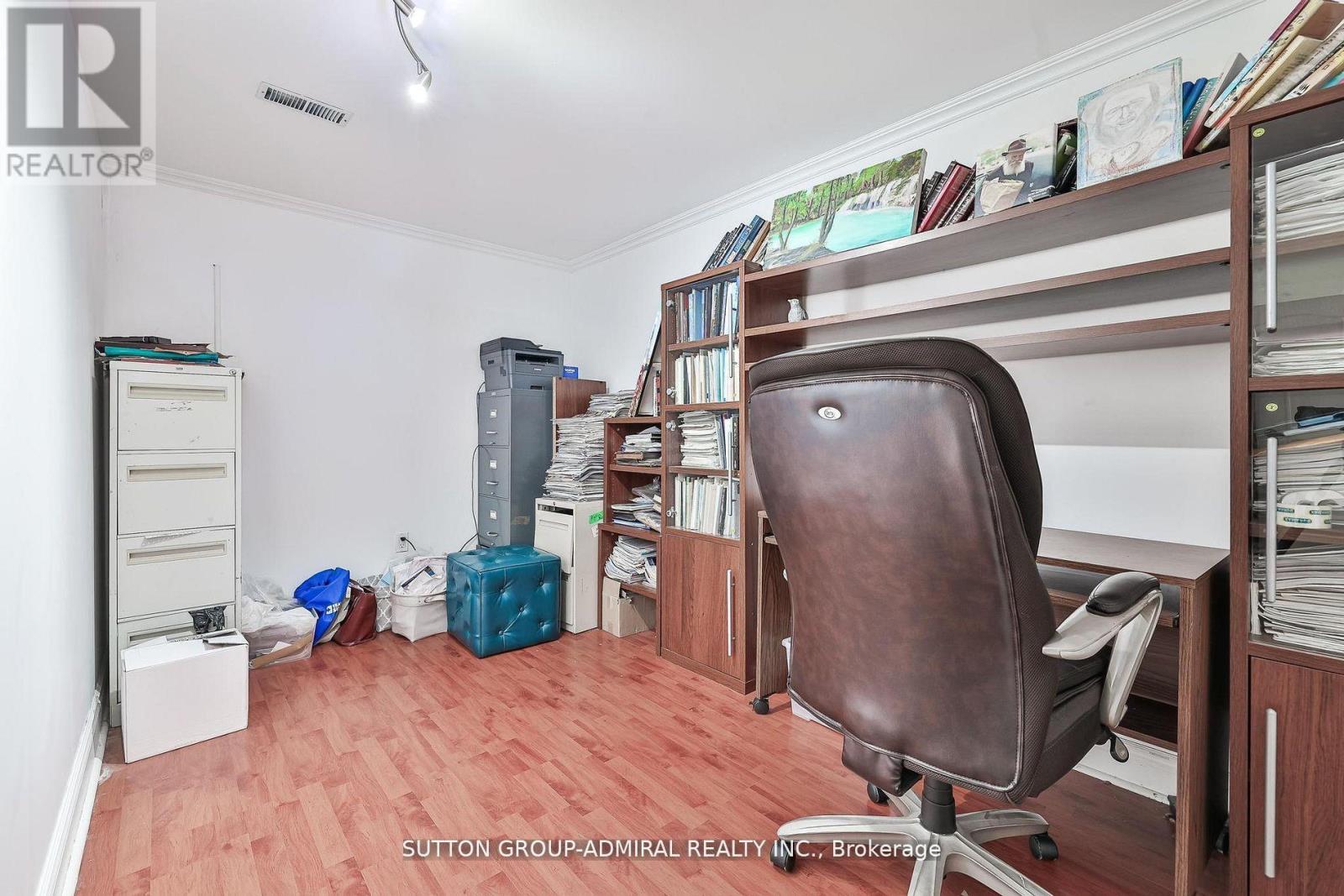 Photo 43 of 161 Ranee Avenue, Toronto ON