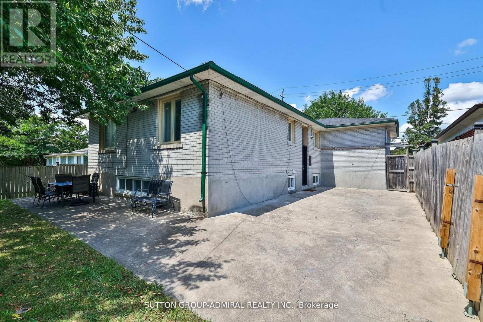 Photo 47 of 161 Ranee Avenue, Toronto ON