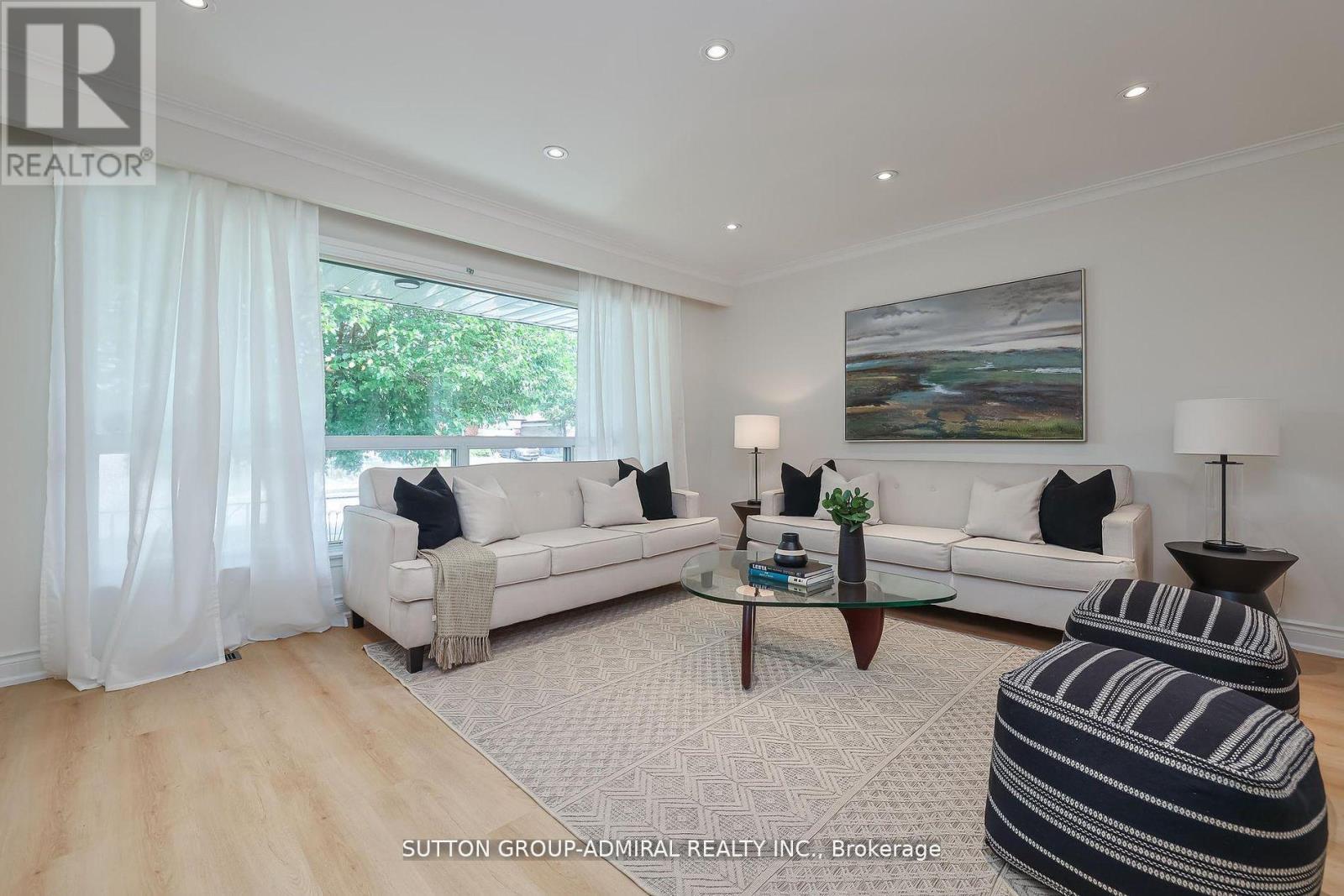 Photo 7 of 161 Ranee Avenue, Toronto ON