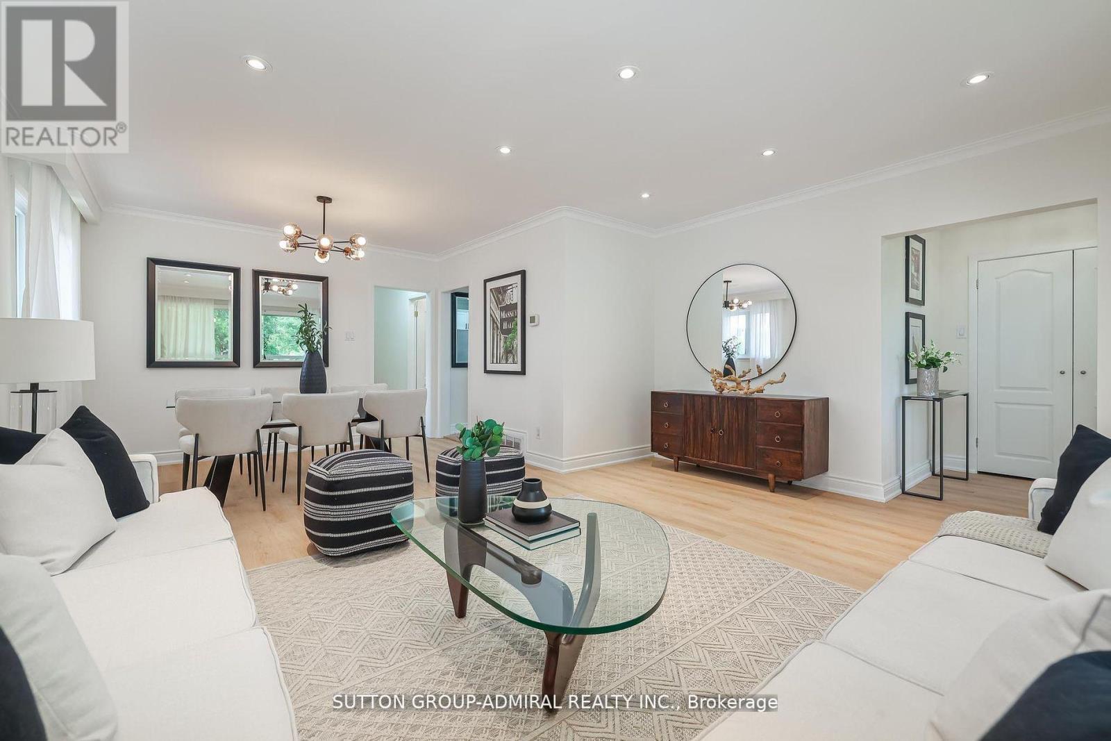 Photo 9 of 161 Ranee Avenue, Toronto ON