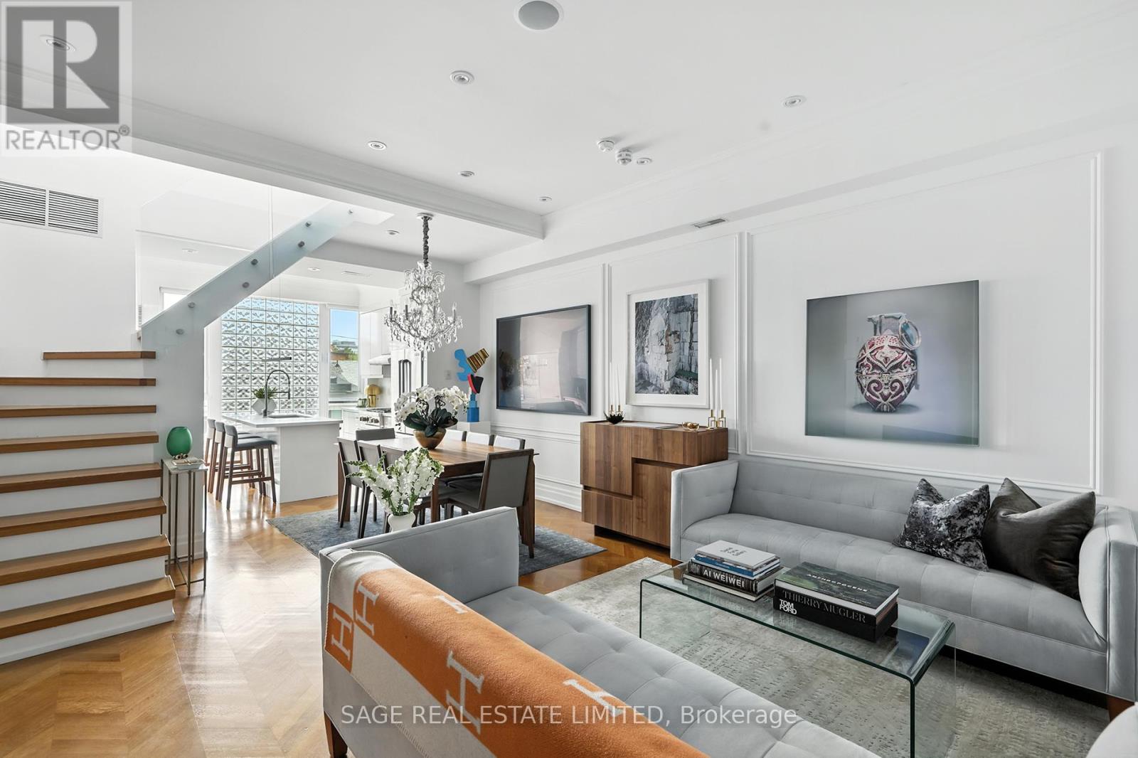 Photo 13 of 205 670 Richmond Street W, Toronto ON