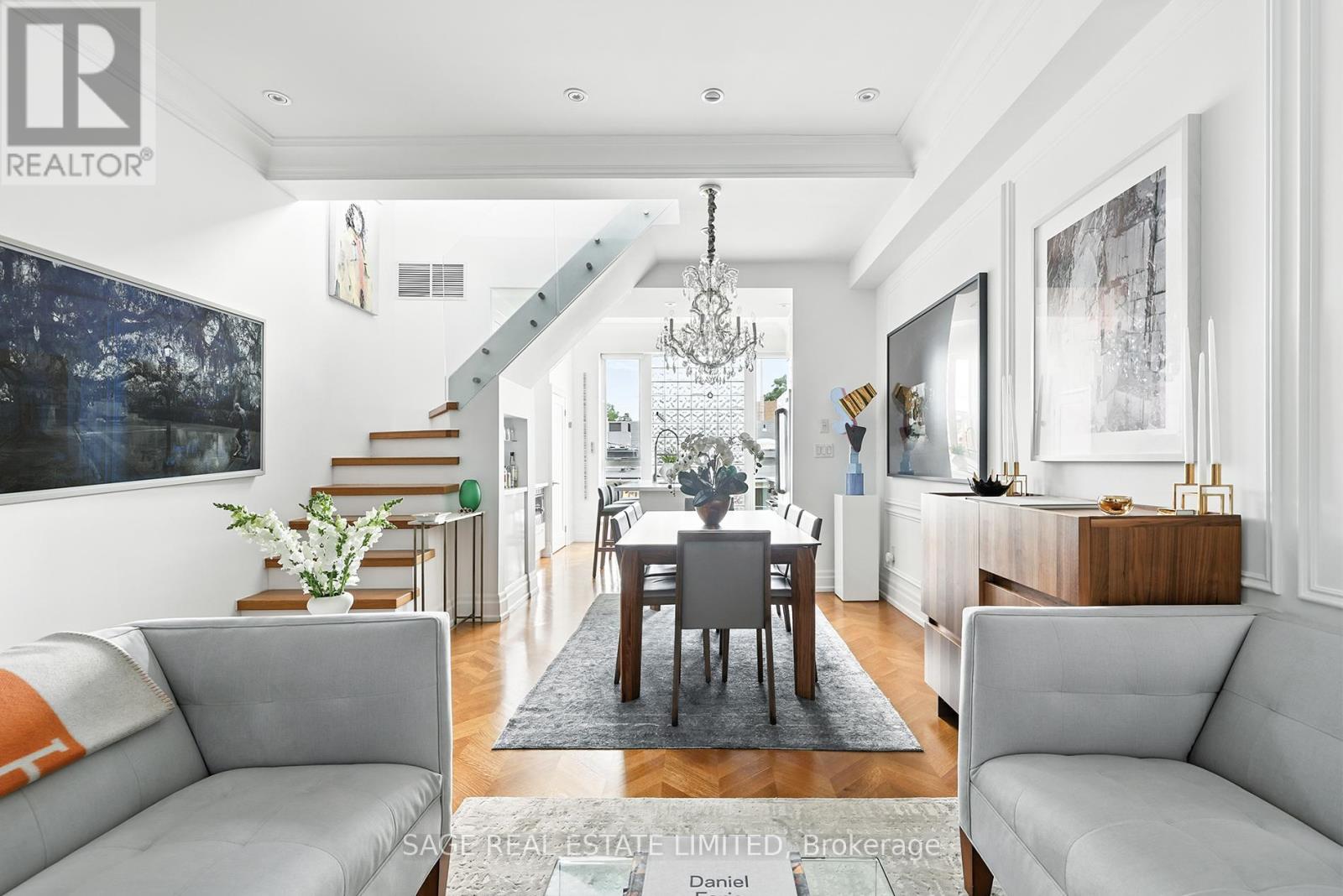 Photo 14 of 205 670 Richmond Street W, Toronto ON