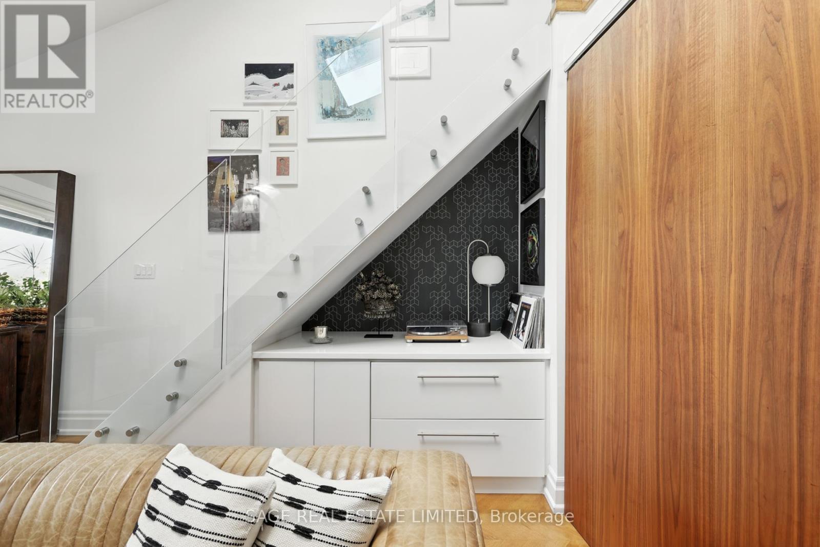 Photo 25 of 205 670 Richmond Street W, Toronto ON