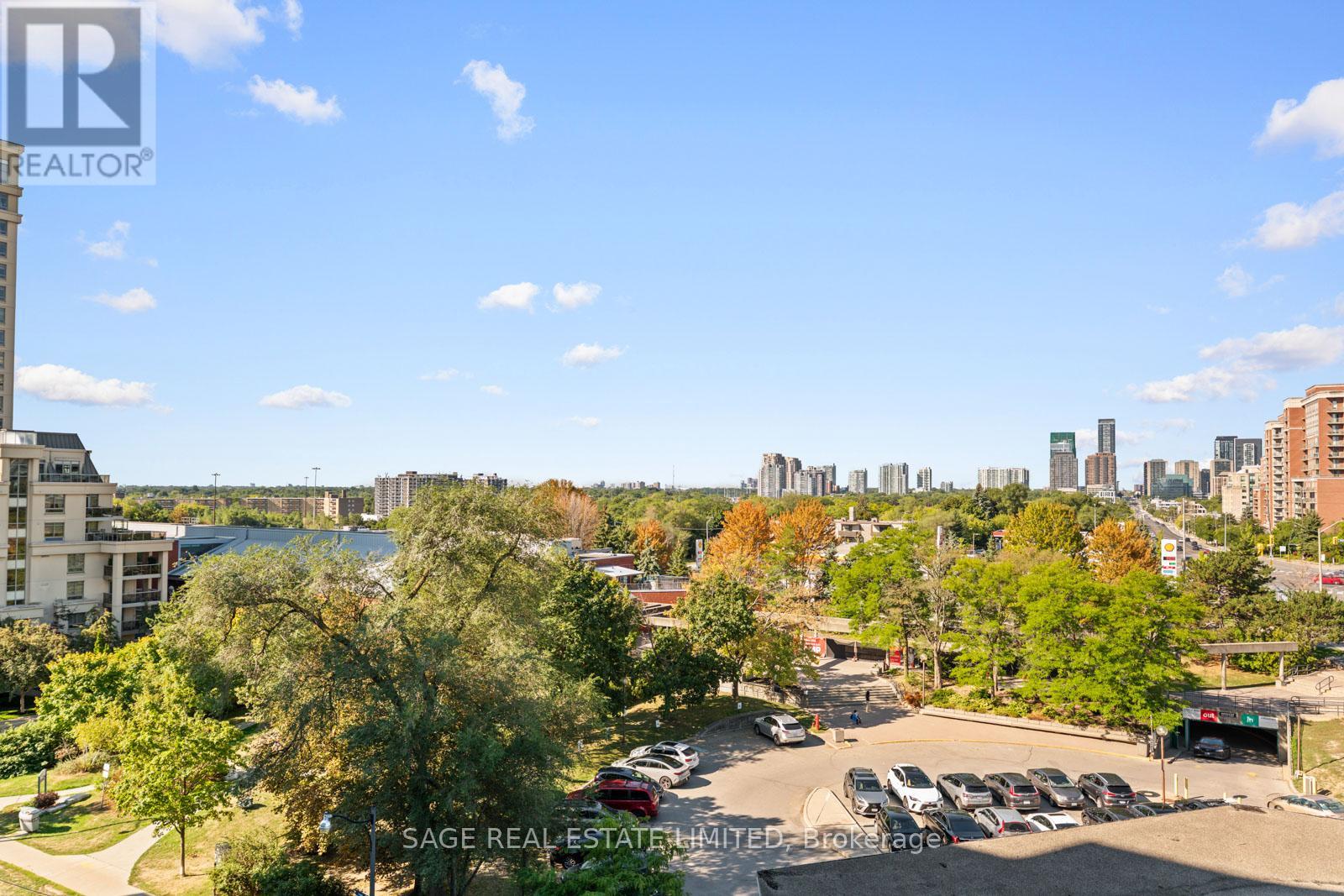 Photo 31 of 617 7 Kenaston Gardens, Toronto ON