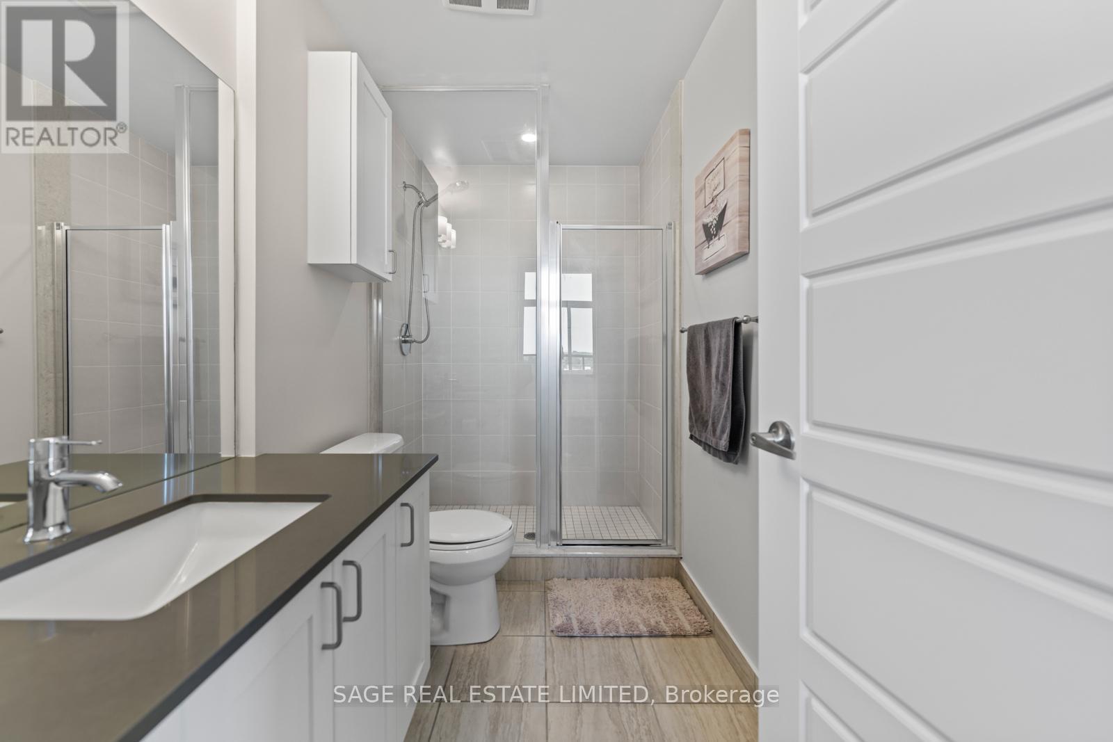 Photo 35 of 617 7 Kenaston Gardens, Toronto ON
