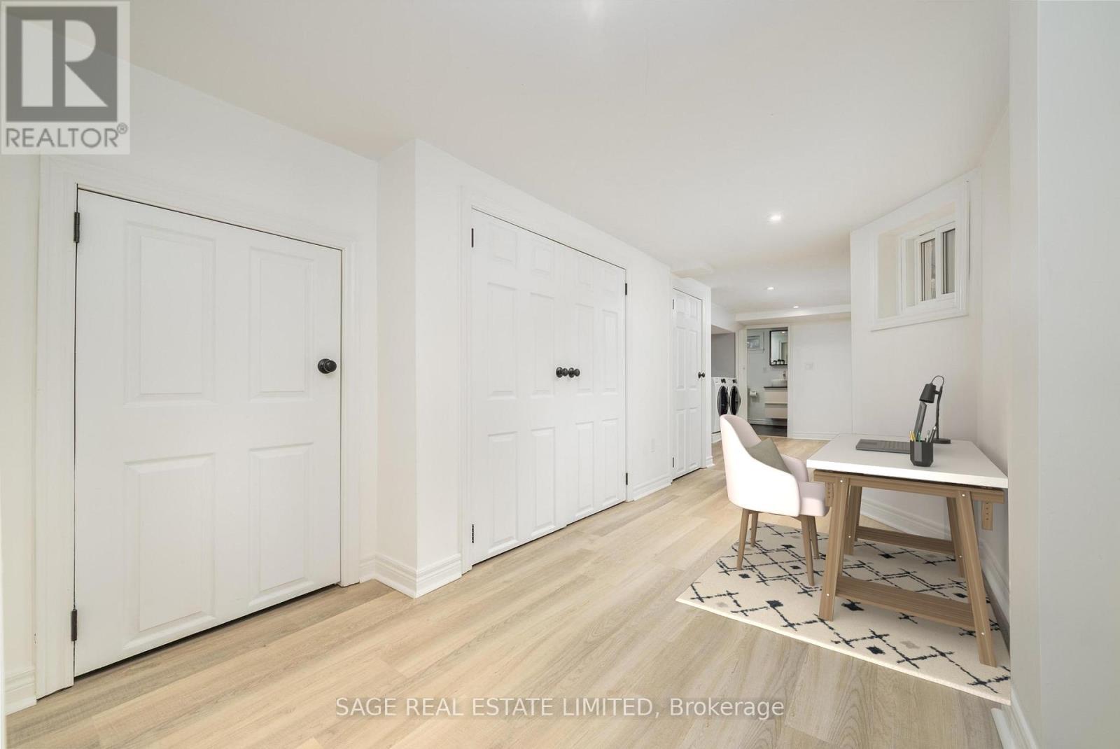 Photo 15 of 156 Bastedo Avenue, Toronto ON