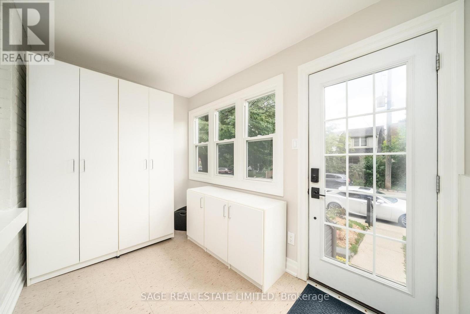 Photo 2 of 156 Bastedo Avenue, Toronto ON
