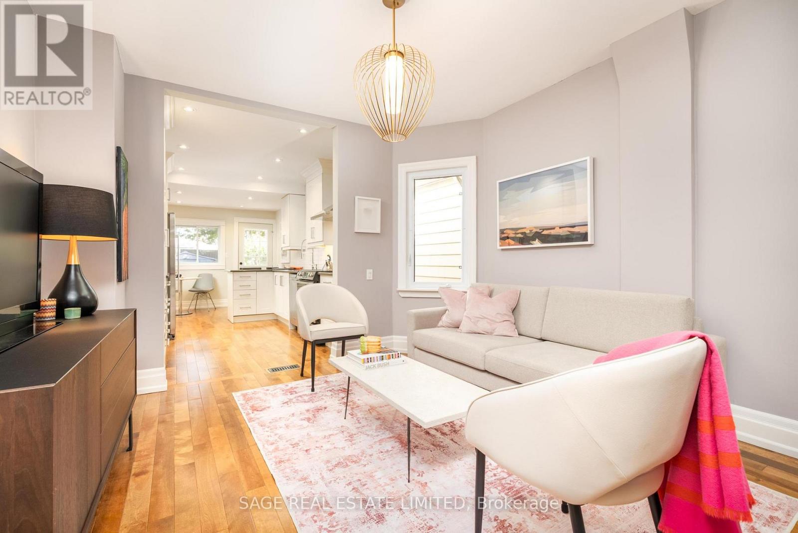 Photo 5 of 156 Bastedo Avenue, Toronto ON