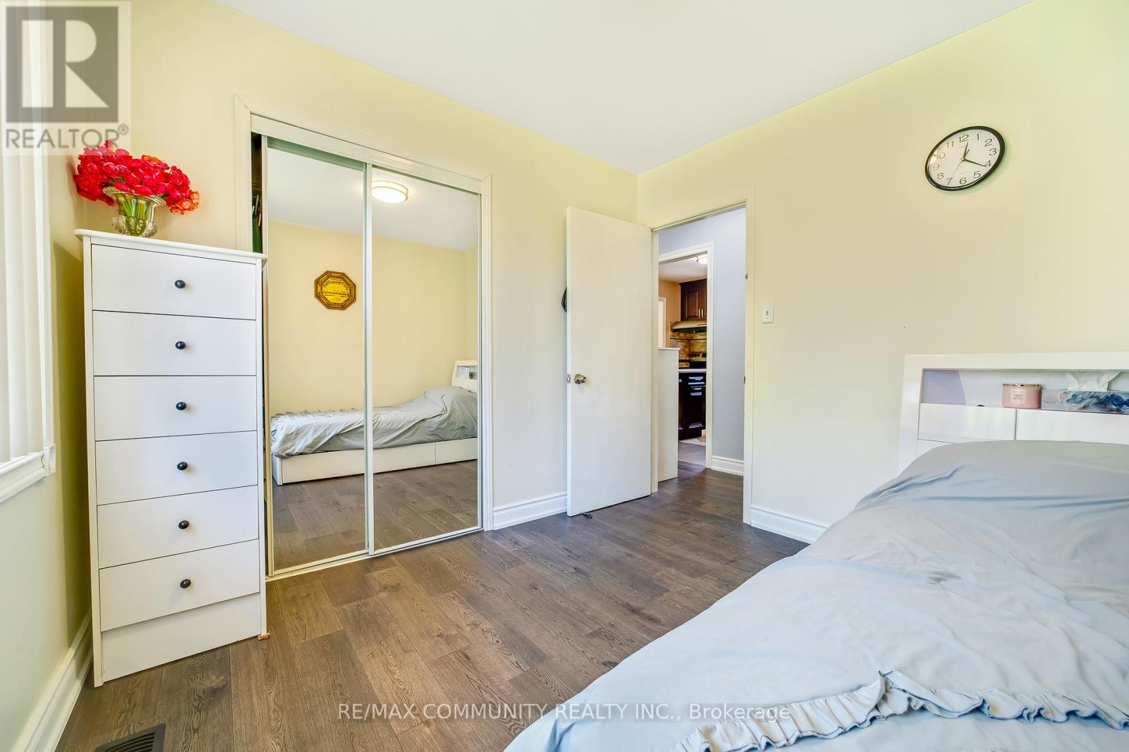 Photo 22 of 103 Packard Boulevard, Toronto ON