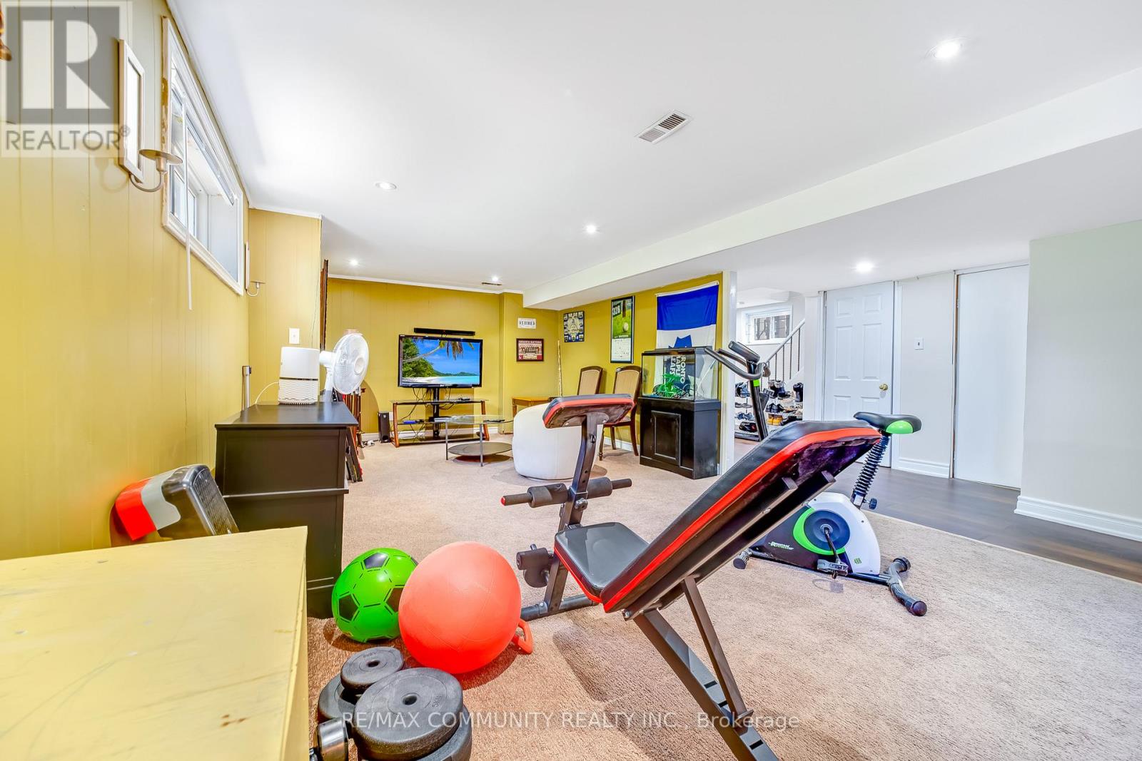 Photo 29 of 103 Packard Boulevard, Toronto ON