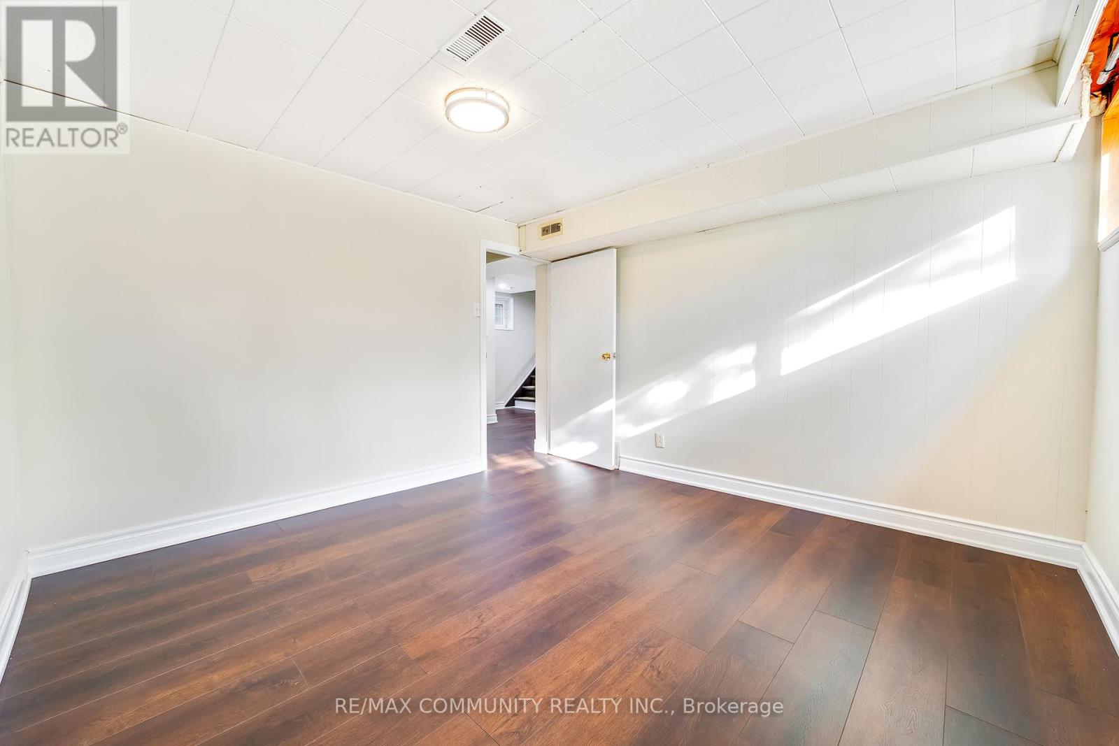 Photo 36 of 103 Packard Boulevard, Toronto ON