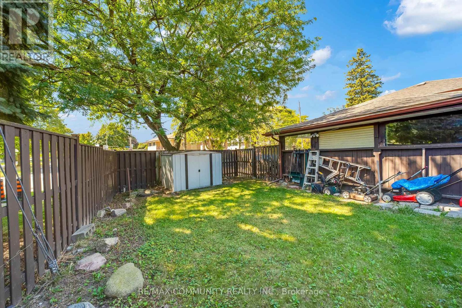 Photo 46 of 103 Packard Boulevard, Toronto ON