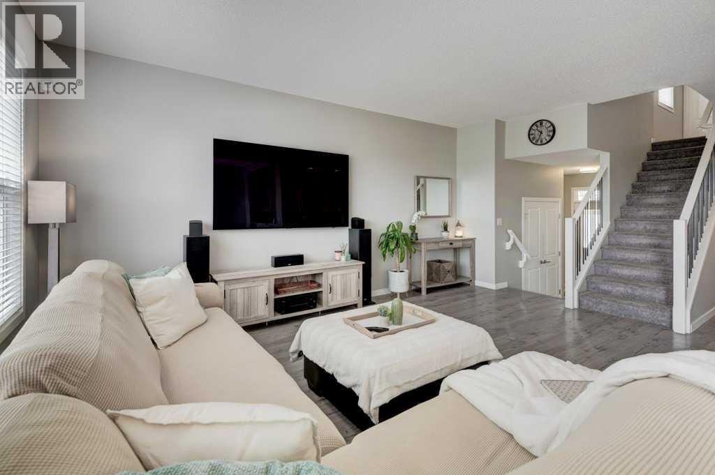 Photo 9 of 127 Legacy Reach Manor Se, Calgary AB
