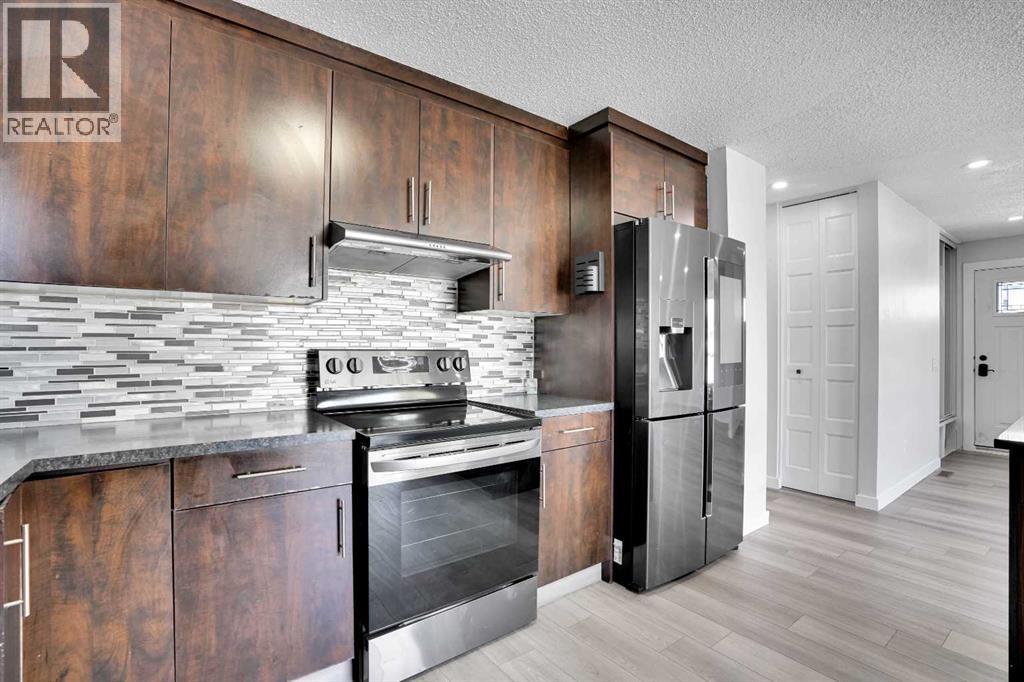 Photo 4 of 515 Malvern Drive Ne, Calgary AB
