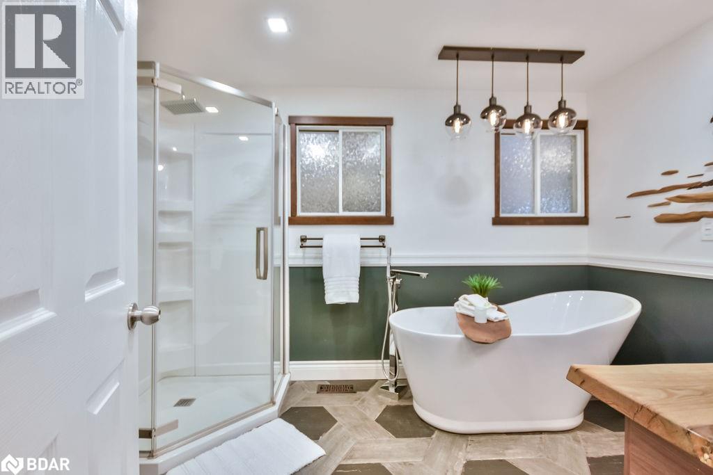 Photo 12 of 2095 Dwyer Road, Springwater ON