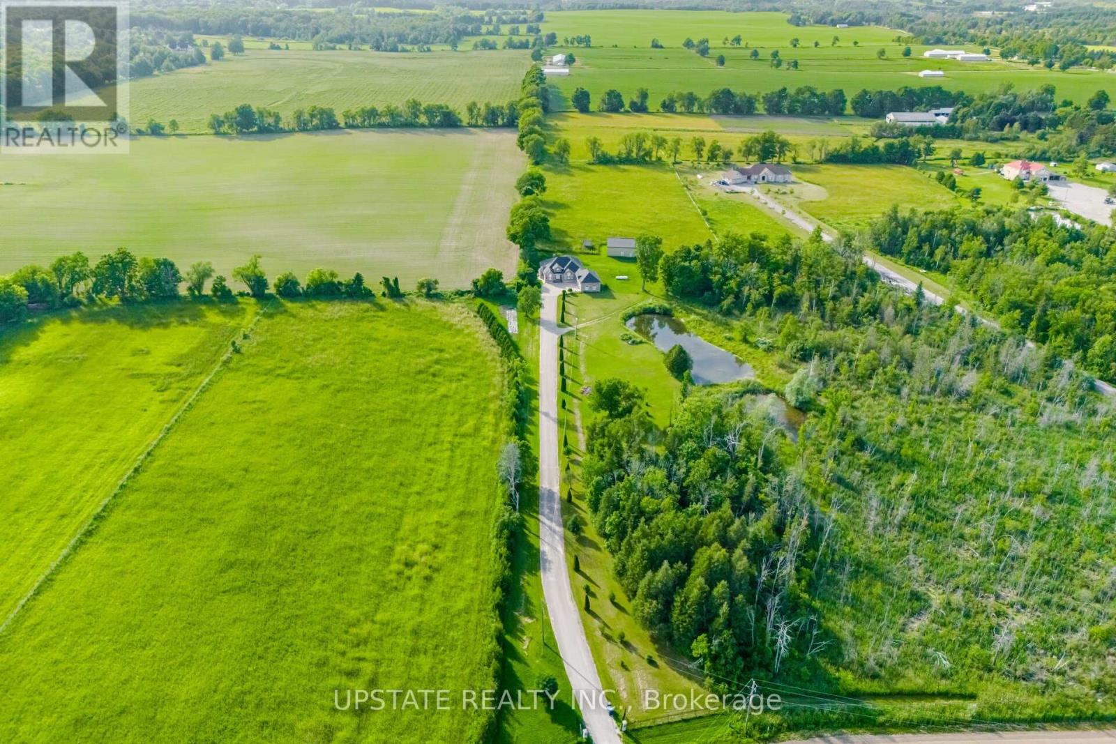 Photo 2 of 5246 Beech Grove Side Road, Caledon ON