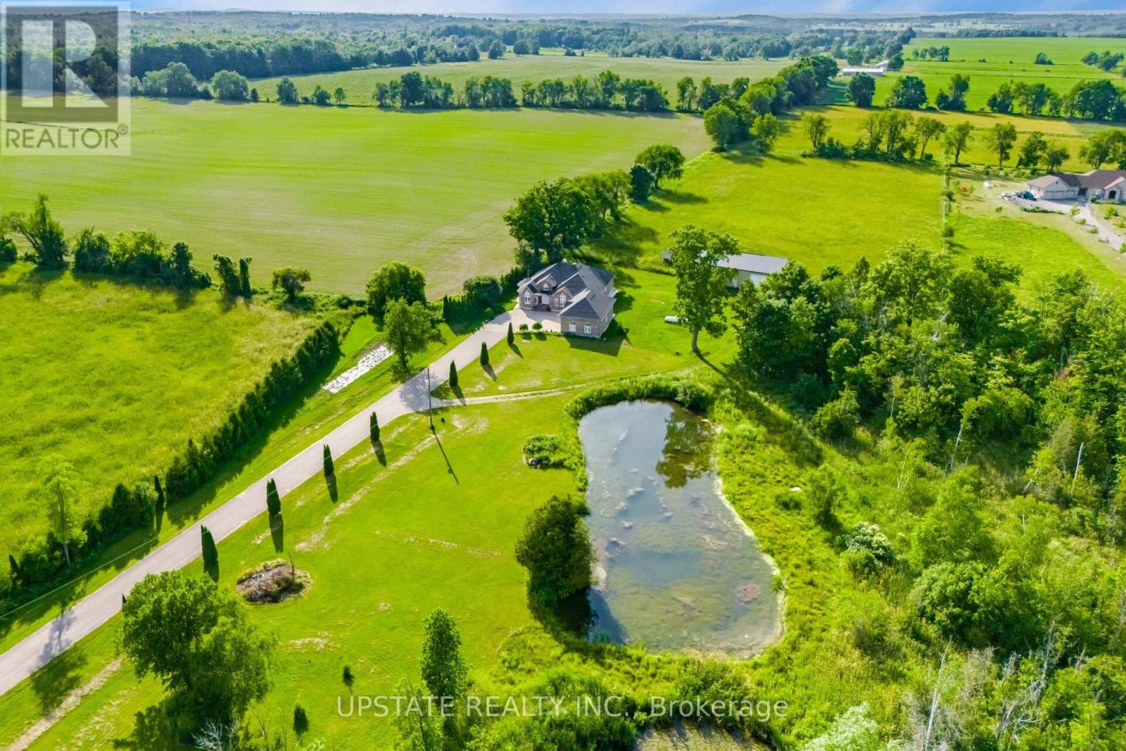 Photo 4 of 5246 Beech Grove Side Road, Caledon ON