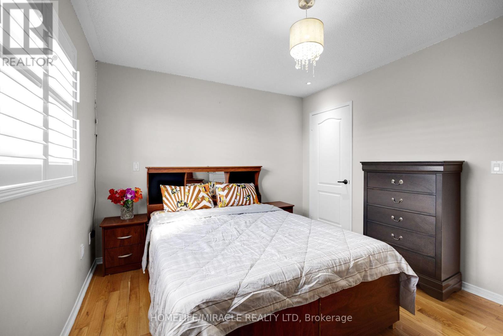 Photo 28 of 49 Sedgewick Circle, Brampton ON