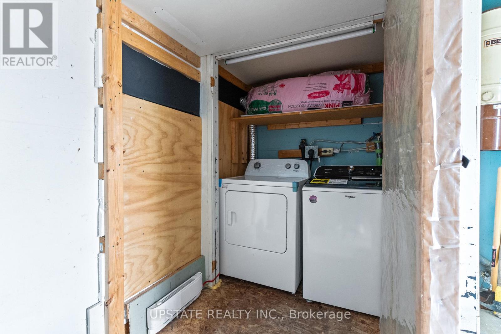 Photo 39 of 75 Winterfold Drive, Brampton ON