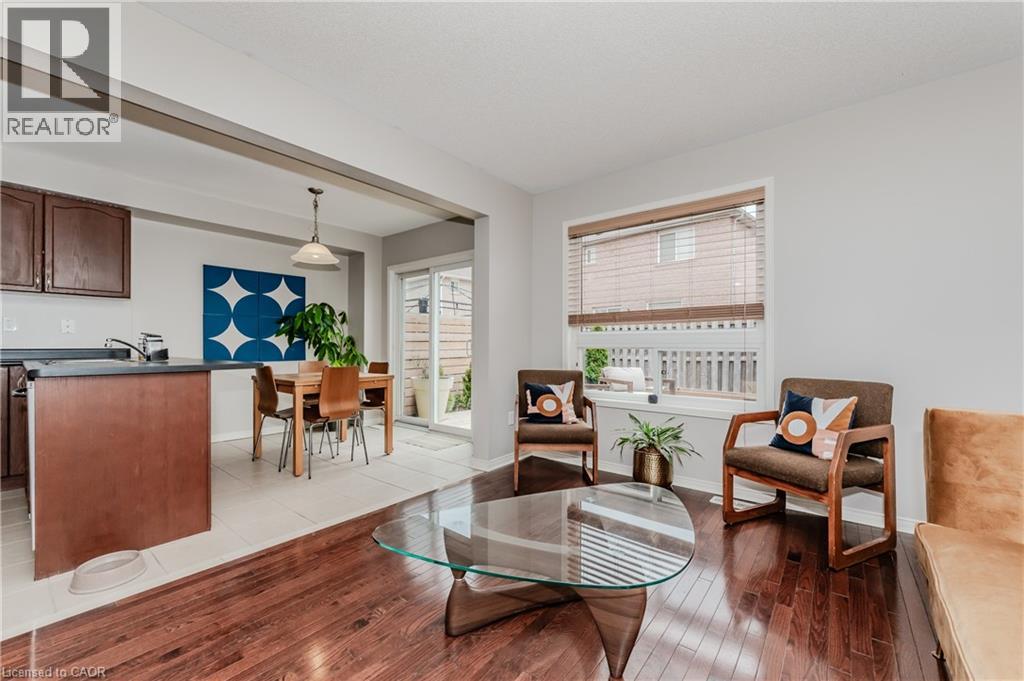 Photo 7 of 22 Albery Road, Brampton ON