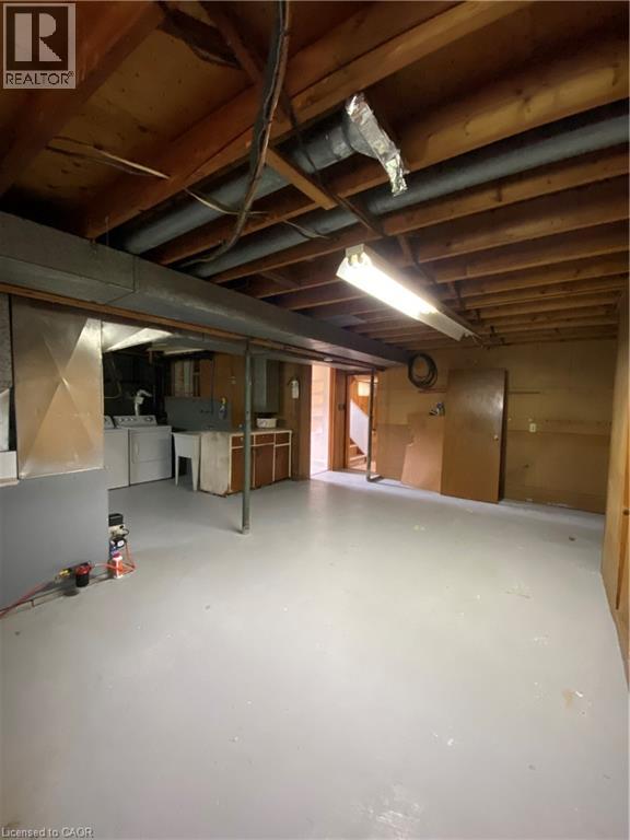 Photo 23 of 277 Pottruff Road, Paris ON