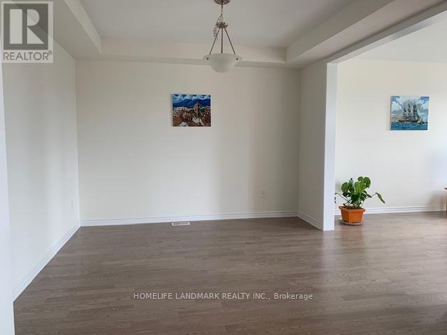 Photo 9 of 36 Celano Drive, Hamilton ON