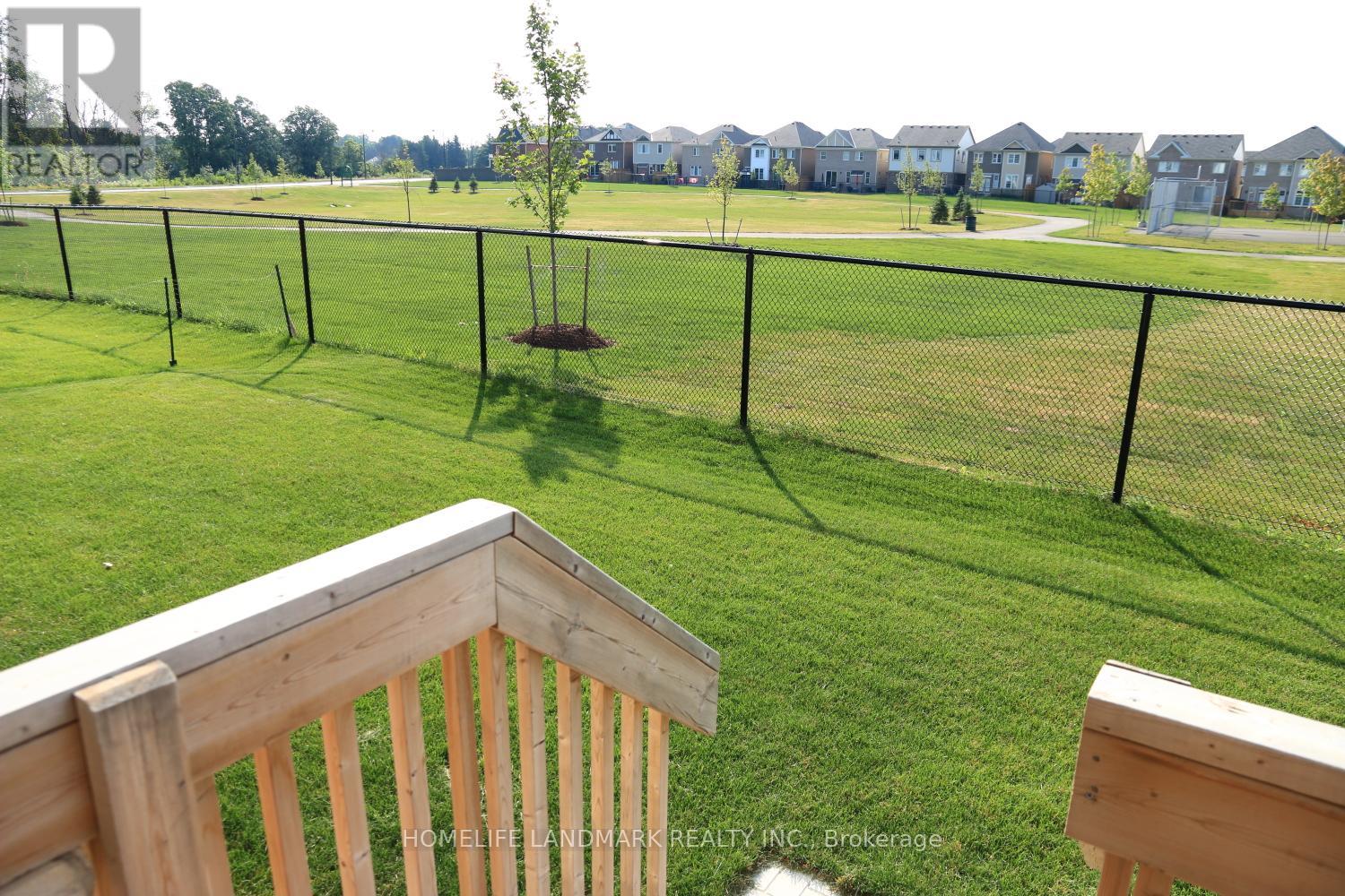 Photo 20 of 36 Celano Drive, Hamilton ON