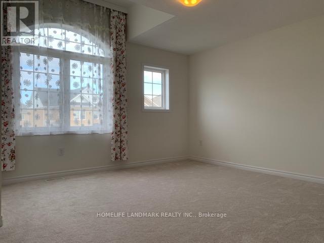 Photo 16 of 36 Celano Drive, Hamilton ON