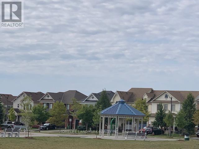 Photo 22 of 36 Celano Drive, Hamilton ON