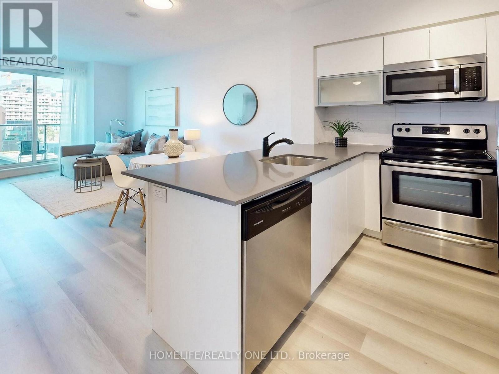 Photo 11 of 515 150 East Liberty Street, Toronto ON