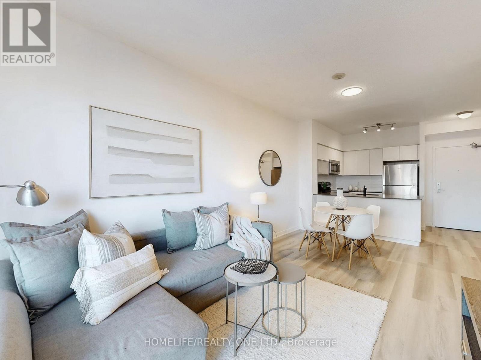 Photo 4 of 515 150 East Liberty Street, Toronto ON