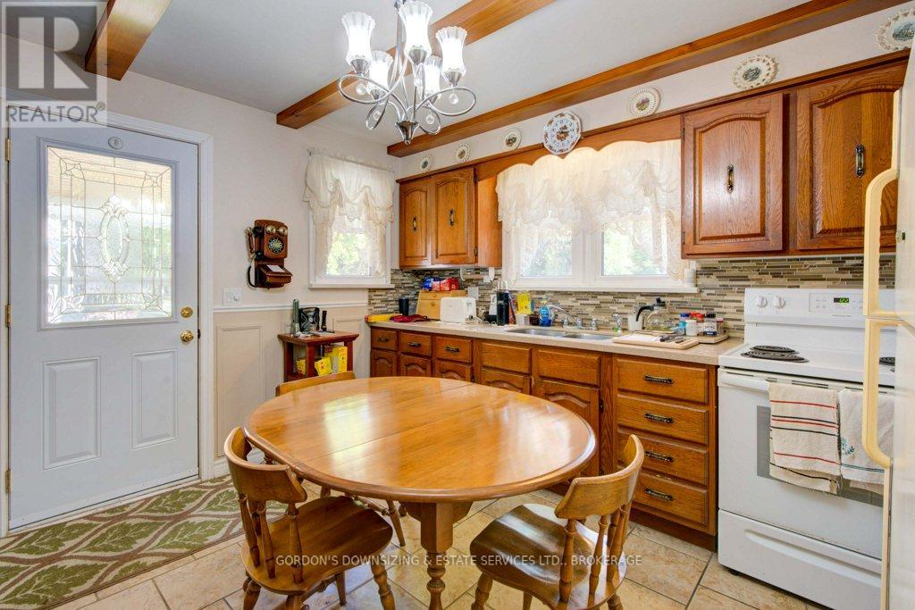 Photo 10 of 1160 County 2 Road, Elizabethtownkitley ON