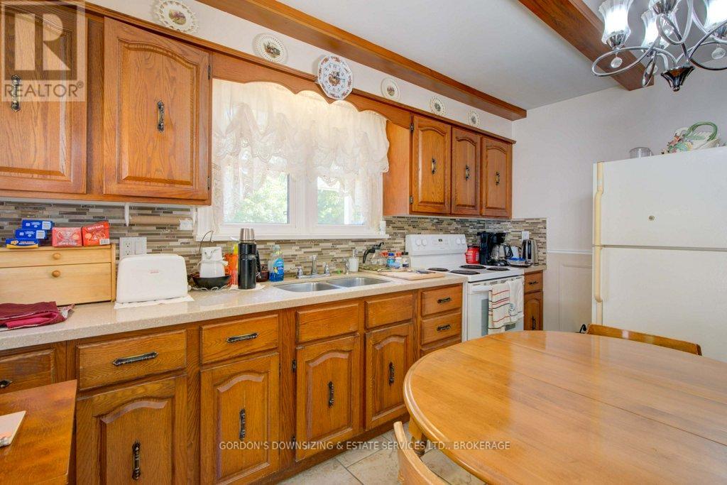 Photo 8 of 1160 County 2 Road, Elizabethtownkitley ON