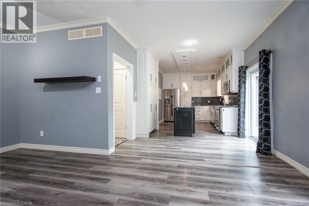 Photo 14 of 178 Ferris Drive, Wellesley ON