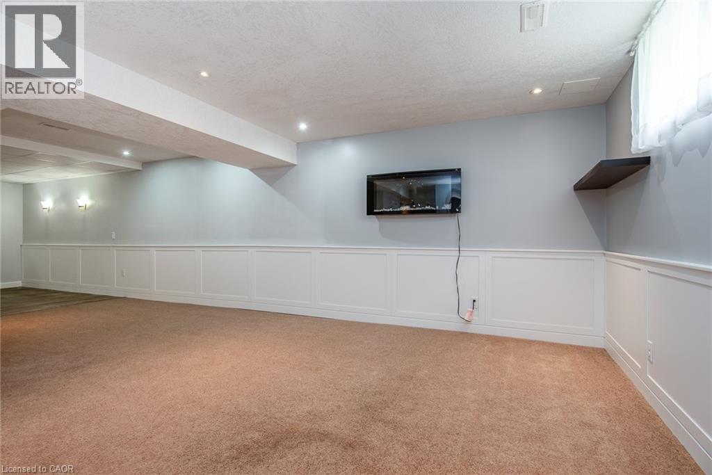 Photo 42 of 178 Ferris Drive, Wellesley ON