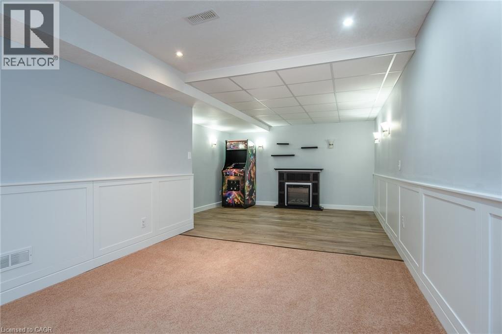 Photo 45 of 178 Ferris Drive, Wellesley ON