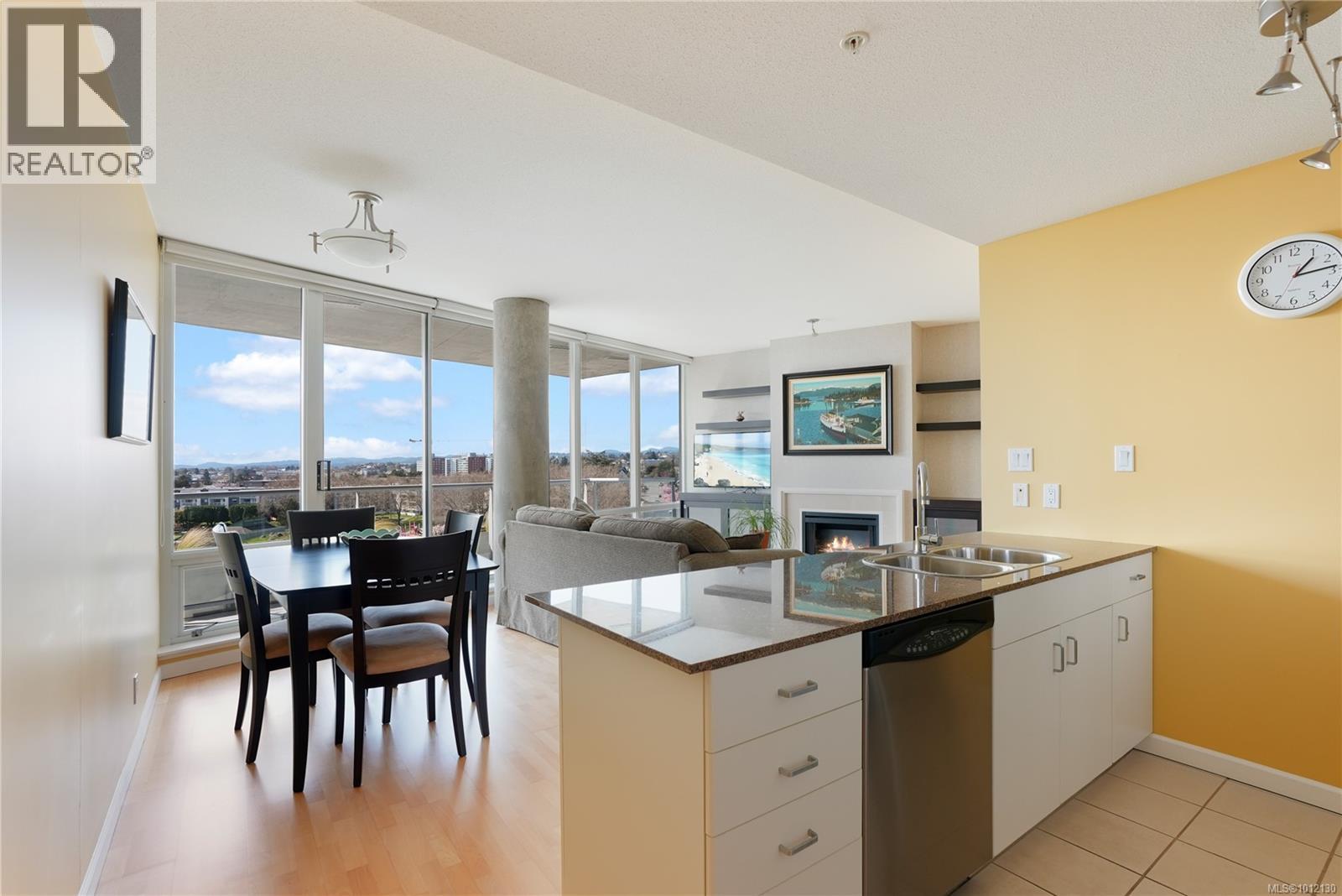 905 160 Wilson Street, Victoria