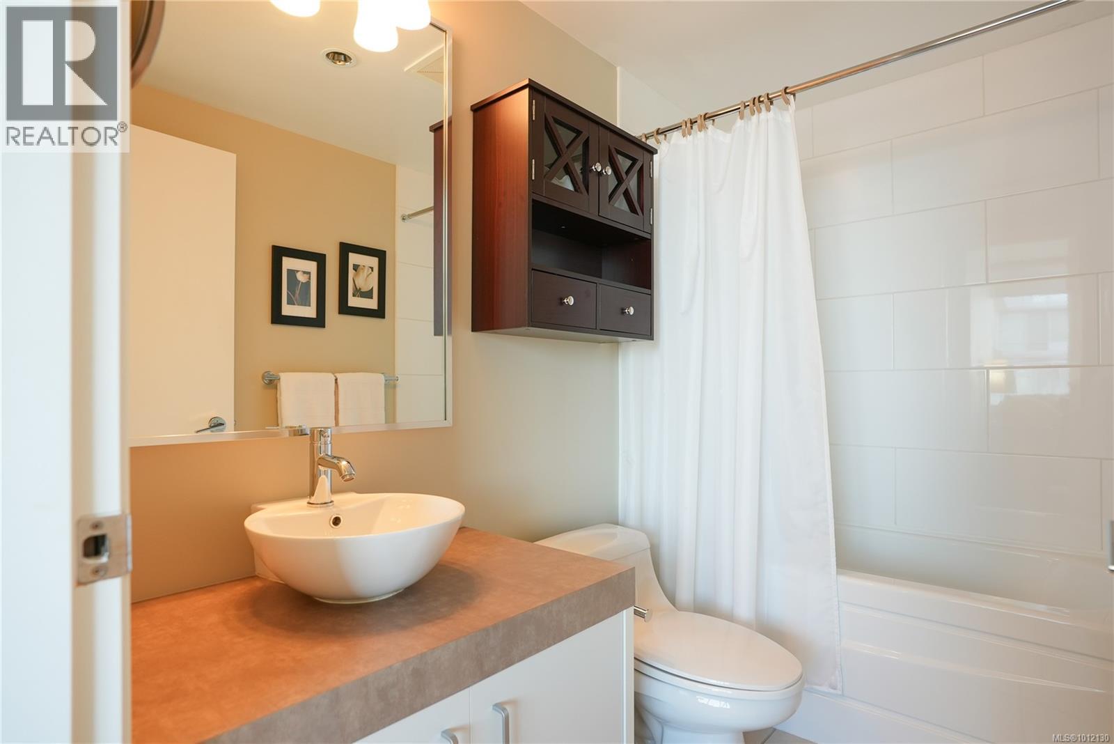 905 160 Wilson Street, Victoria