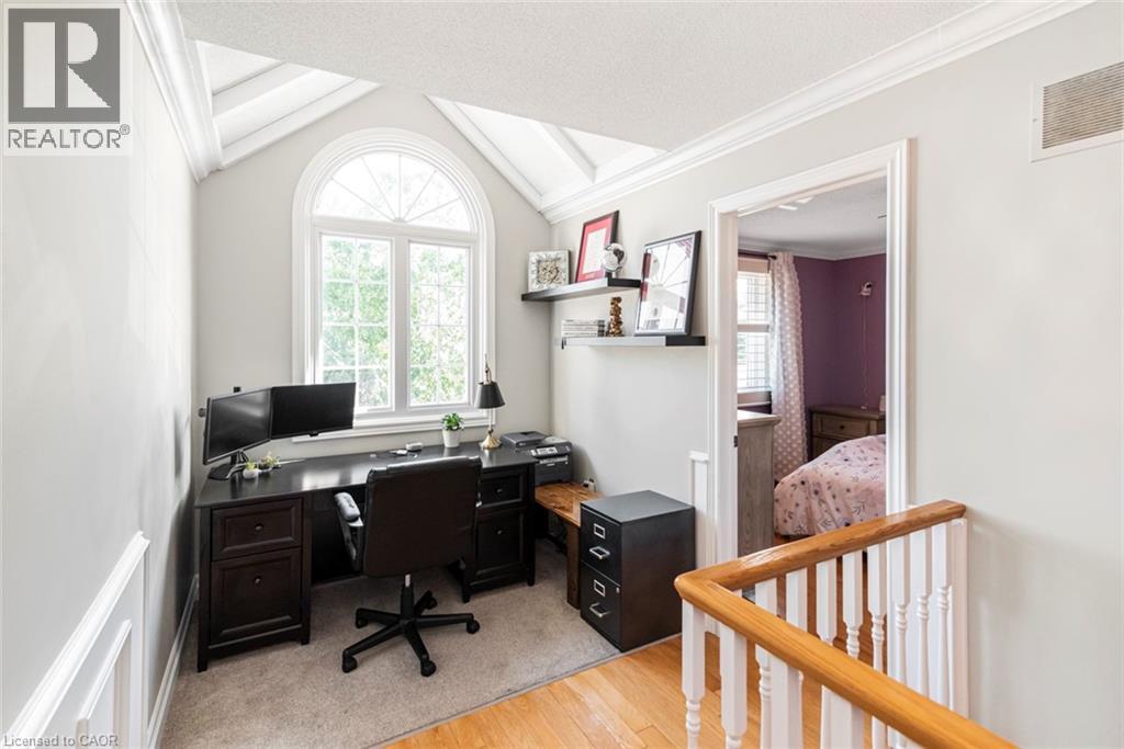 Photo 42 of 755 Templemead Drive, Hamilton ON